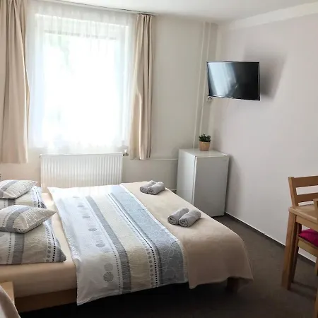 בית הארחה Crhan מיקולוב