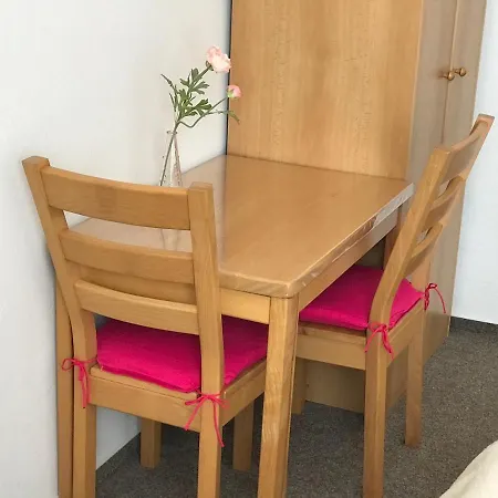 Crhan Guest house 3*