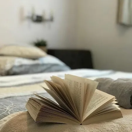 Crhan מיקולוב