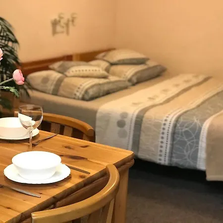 Guest house Crhan 3*