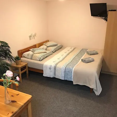 Crhan Guest house