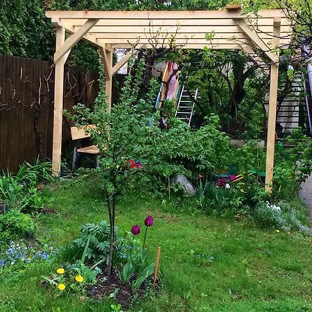 Crhan מיקולוב